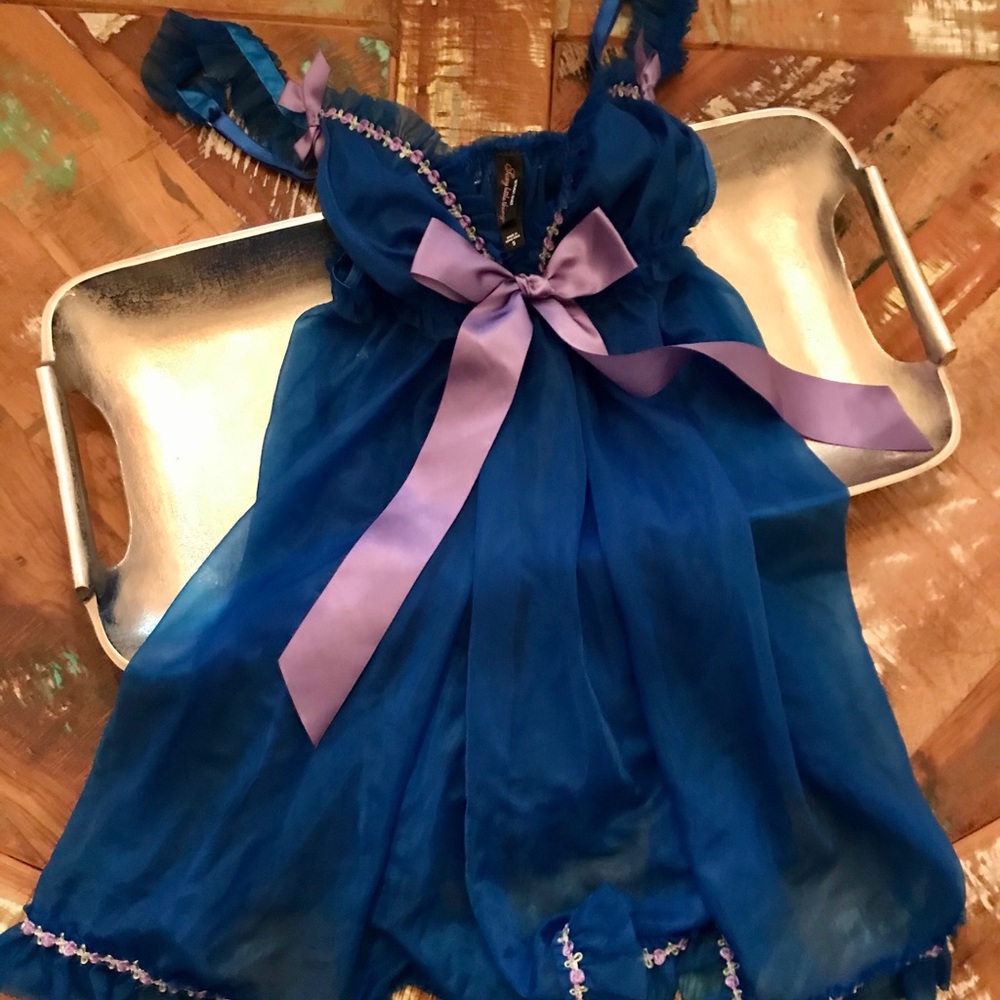 NWOT VC Babydoll Size S